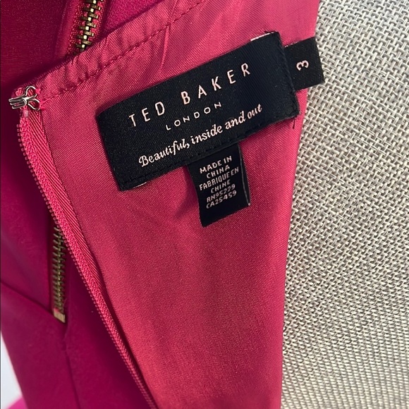TED BAKER NWOT Fuchsia Fit and Flare Midi Dress Gold Hardware, Size 8 - Picture 10 of 12